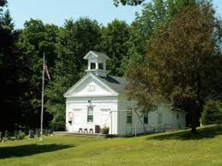 Nipmuc Pond in Mendon, Massachusetts